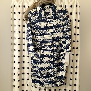 Charles Gray London Vintage NWT Doll Coat White/Navy floral pattern